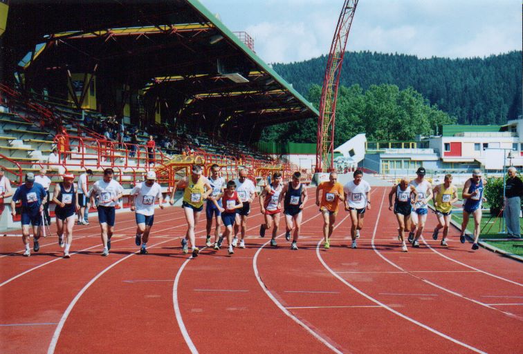 2003/10000/n13.jpg