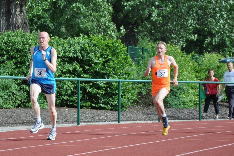 2009/08400mM/A0M0071.jpg