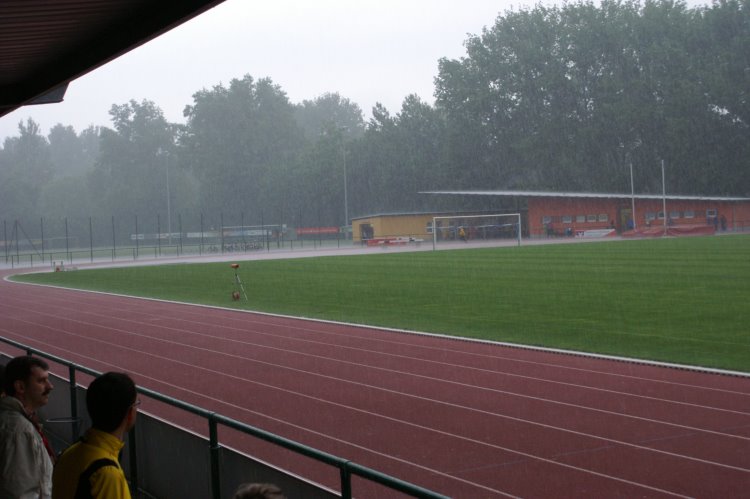 2009/10Regen/03F0016.jpg