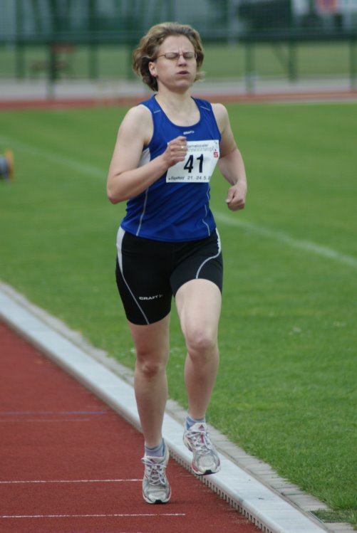 2009/17800mF/78W3103.jpg