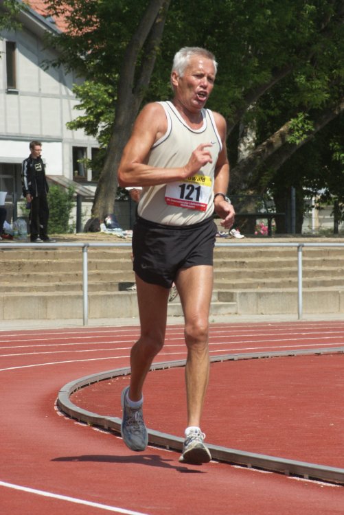 2011/3000/155_W6526.jpg
