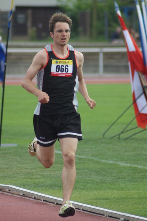 2011/800/036_W6601.jpg