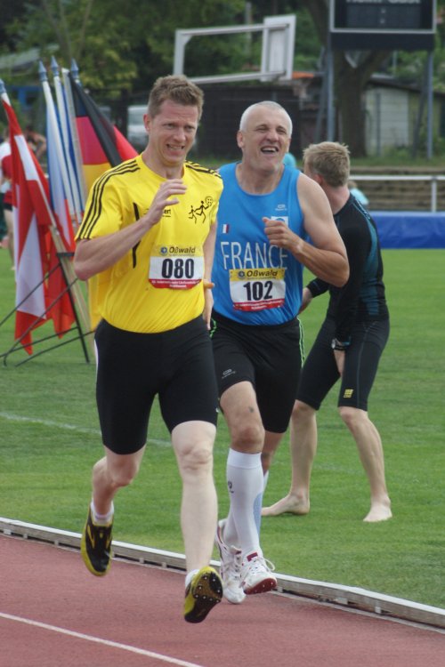 2011/800/038_W6603.jpg